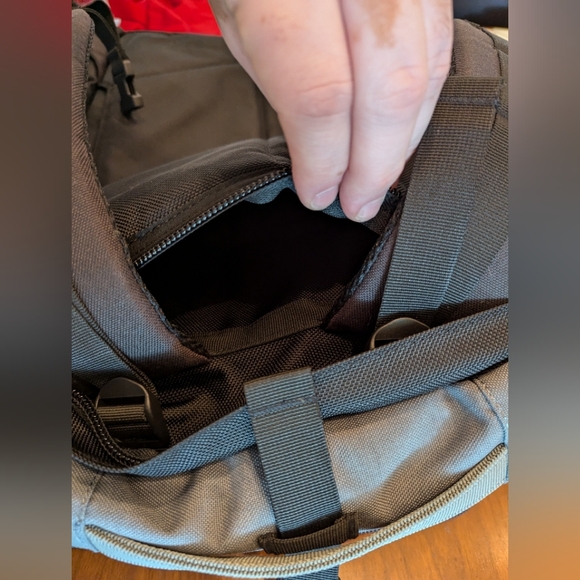 Topo Designs Global Travel Bag: 30L with 10L Pack Bag - Picture 8 of 13